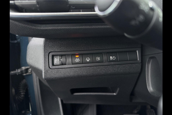 Peugeot 3008 1.6 HYbrid 225 360°Camera Nav