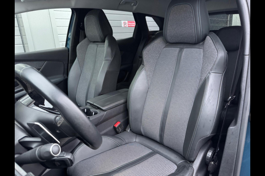 Peugeot 3008 1.6 HYbrid 225 360°Camera Nav
