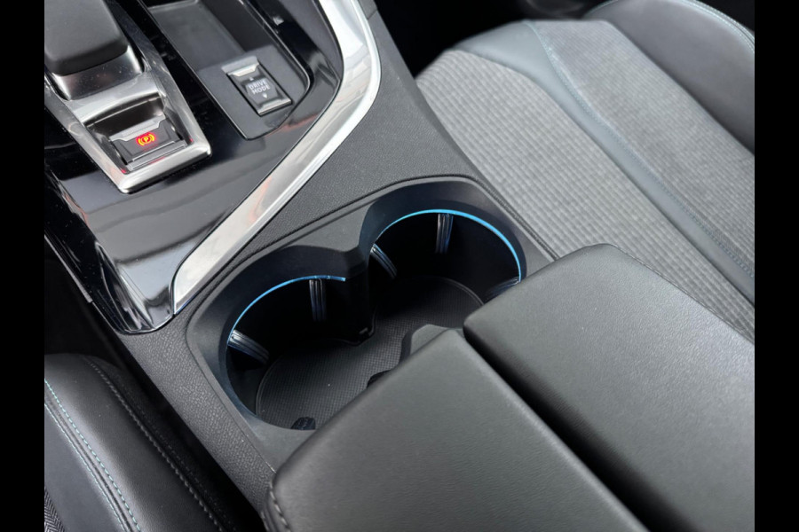 Peugeot 3008 1.6 HYbrid 225 360°Camera Nav