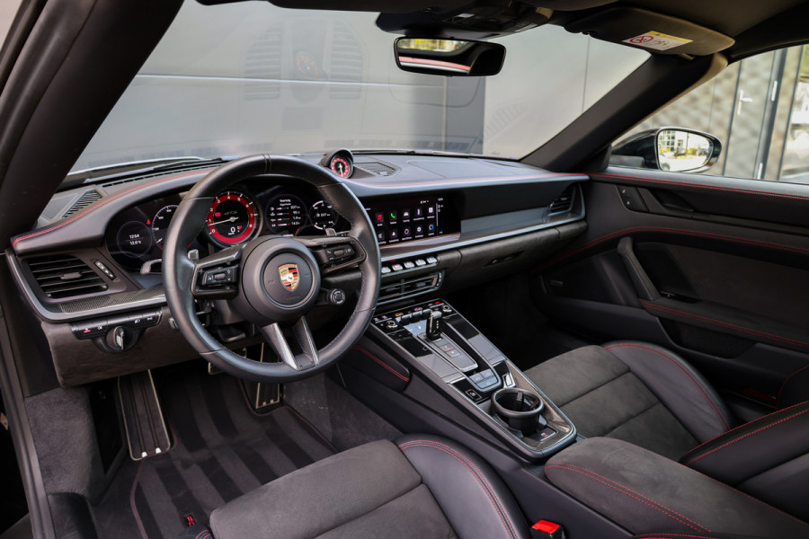 Porsche 911 Cabrio 3.0 Carrera 4 GTS | UNIEK! | TECHART | VOL! | FULL-PPF | LIFT | 360 | MEMORY | BOSE |
