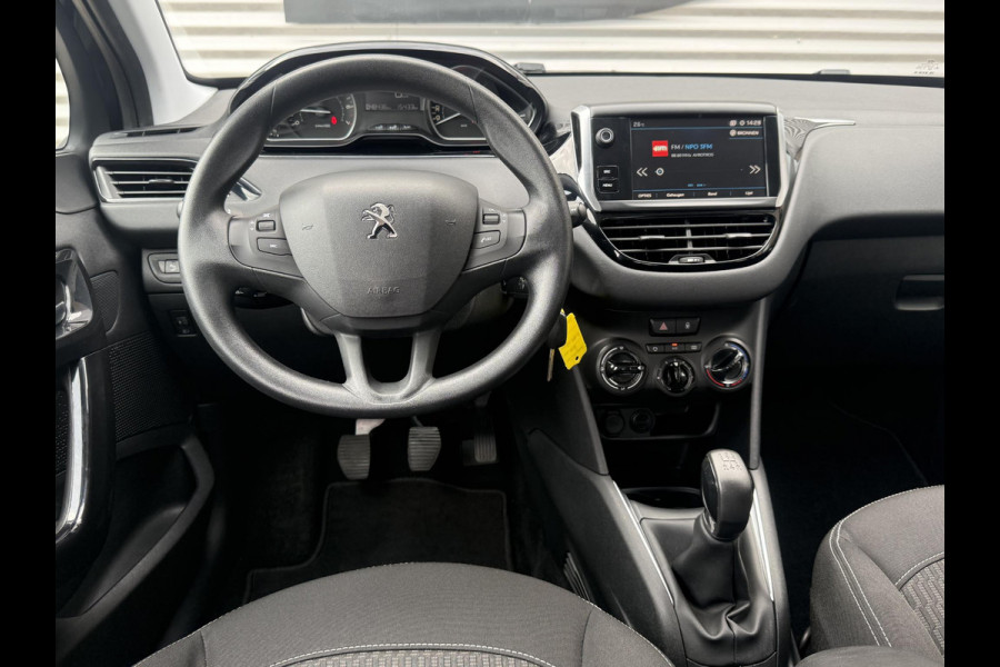 Peugeot 208 1.2 PureTech Blue Lion Navi|Airco|Cruise|Carplay|Elek ramen|Lm velgen|N.A.P|APK tot 03-2027