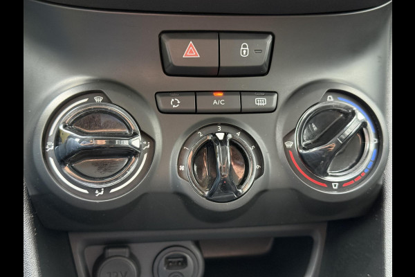 Peugeot 208 1.2 PureTech Blue Lion Navi|Airco|Cruise|Carplay|Elek ramen|Lm velgen|N.A.P|APK tot 03-2027