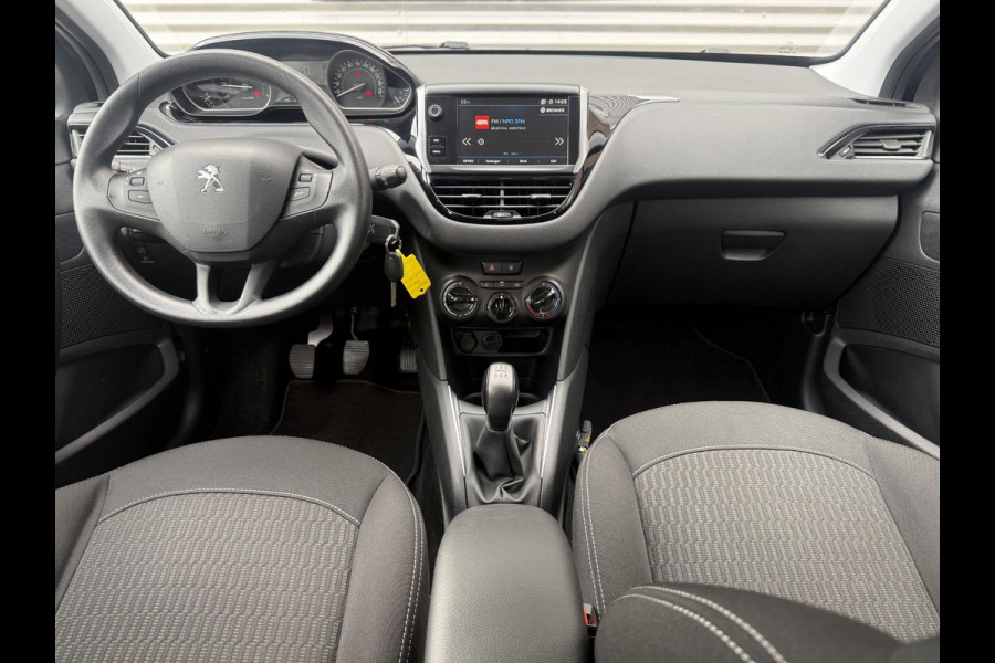 Peugeot 208 1.2 PureTech Blue Lion Navi|Airco|Cruise|Carplay|Elek ramen|Lm velgen|N.A.P|APK tot 03-2027