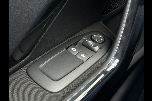 Peugeot 208 1.2 PureTech Blue Lion Navi|Airco|Cruise|Carplay|Elek ramen|Lm velgen|N.A.P|APK tot 03-2027