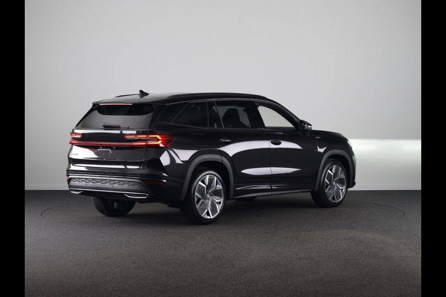 Škoda Kodiaq 1.5 TSI PHEV 204pk Sportline Business 204pk | Panoramadak | Trekhaak | Elektrisch verstelbare voorstoel met geheugen | Verwarmbare voorstoelen en achterbank |  Verlengde garantie |