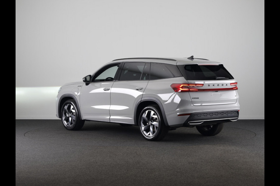 Škoda Kodiaq Sportline Business PHEV 1.5 TSI 204pk DSG-6 | Adaptive Cruise | Elek. stoel | Camera | Stoelverwarming