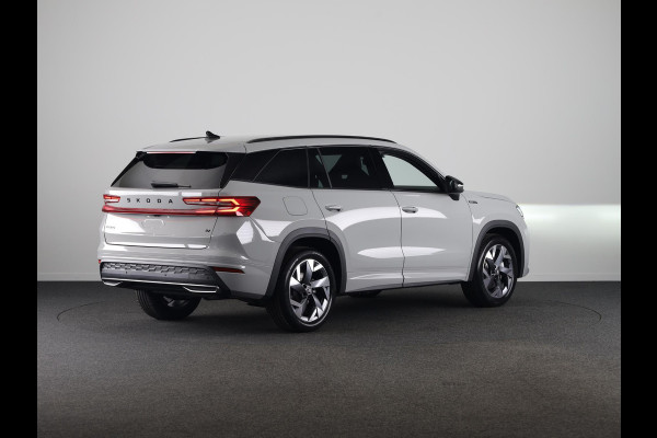 Škoda Kodiaq Sportline Business PHEV 1.5 TSI 204pk DSG-6 | Adaptive Cruise | Elek. stoel | Camera | Stoelverwarming
