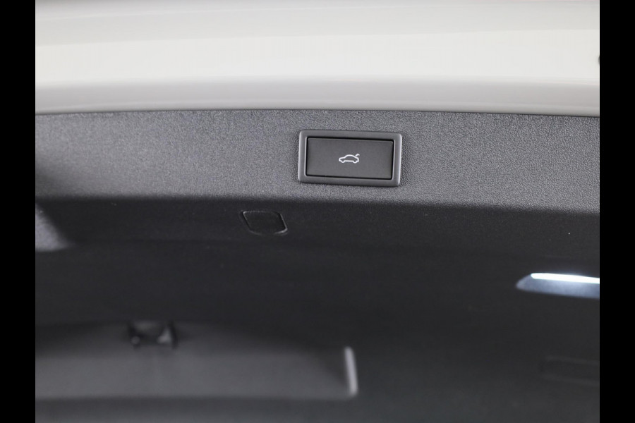 Škoda Kodiaq Sportline Business PHEV 1.5 TSI 204pk DSG-6 | Adaptive Cruise | Elek. stoel | Camera | Stoelverwarming