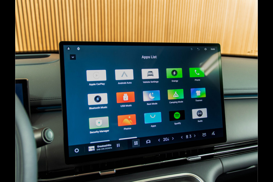 GEELY Starray EM-i 1.5 Max+ PANO I 19 INCH I HUD | MEMORY | MASSAGE