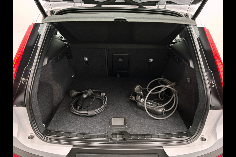 Volvo XC40 1.5 T4 Recharge | PHEV | Navigatie | Climate | 1e Eigenaar