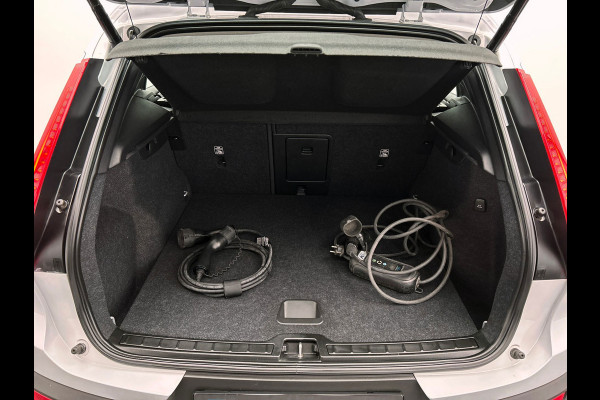 Volvo XC40 1.5 T4 Recharge | PHEV | Navigatie | Climate | 1e Eigenaar