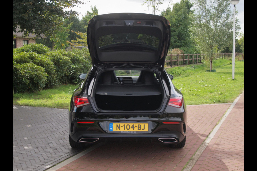 Mercedes-Benz CLA-Klasse Shooting Brake 200 Business Solution AMG | Panoramadak | Camera | Sfeerverlichting | Apple Carplay | Burmester |