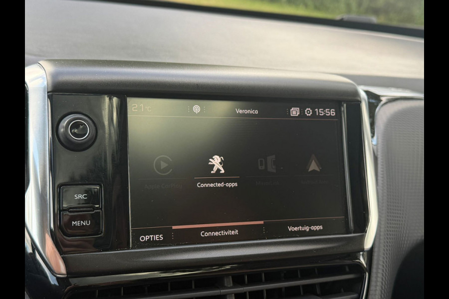 Peugeot 2008 1.2 PureTech Blue Lion, panoramadak, navigatie, 1 e eigenaar, NL auto met nationale auto pas