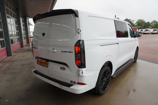 Ford Transit Custom 320L 2.0 TDCI 170PK L2H1 Limited DubbelCabine Automaat Schuifdeur L/R Nr. V093 | Airco | Adap.Cruise | Navi | 360 Camera / 19 inch LM Velgen DEMO