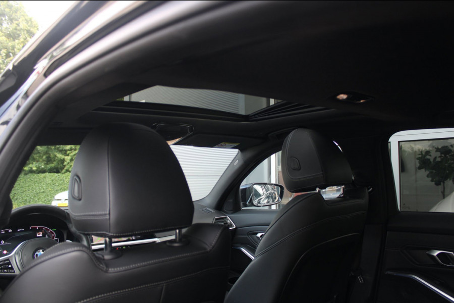 BMW 3-serie 330e M-Sport Shadow | Pano | Laser | Memory | HUD | 360 | ACC