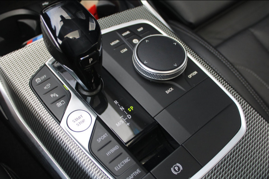 BMW 3-serie 330e M-Sport Shadow | Pano | Laser | Memory | HUD | 360 | ACC