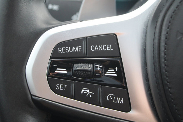 BMW 3-serie 330e M-Sport Shadow | Pano | Laser | Memory | HUD | 360 | ACC