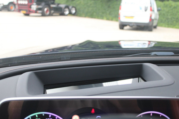 Mercedes-Benz C-Klasse Estate 300 d 265pk AMG Line | Pano | HUD| Digital light | 360 | ACC