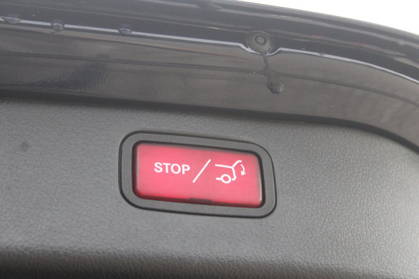 Mercedes-Benz C-Klasse Estate 300 d 265pk AMG Line | Pano | HUD| Digital light | 360 | ACC