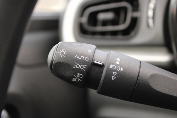 Citroën C3 1.2 S&S Feel Carplay Cruise Navi PDC