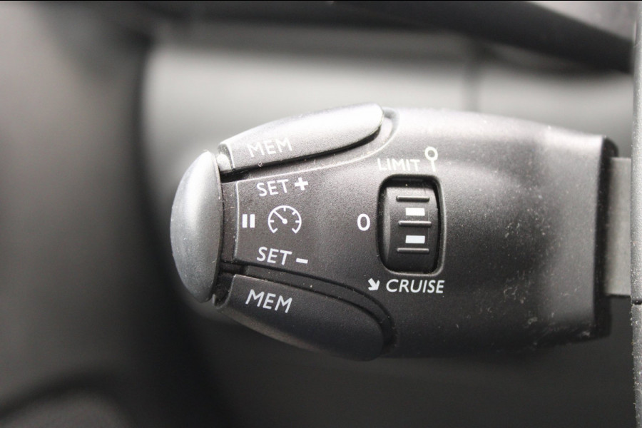 Citroën C3 1.2 S&S Feel Carplay Cruise Navi PDC