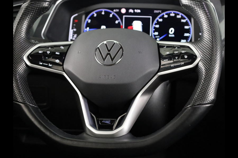 Volkswagen Tiguan Allspace 1.5 TSI R-Line Business+ 7p. |150 pk Automaat (DSG) |R-line  | Navigatie | Matrix LED koplampen | Stoel + Stuur verwarming| Panoramadak | Achteruit rijcamera | Parkeersensoren