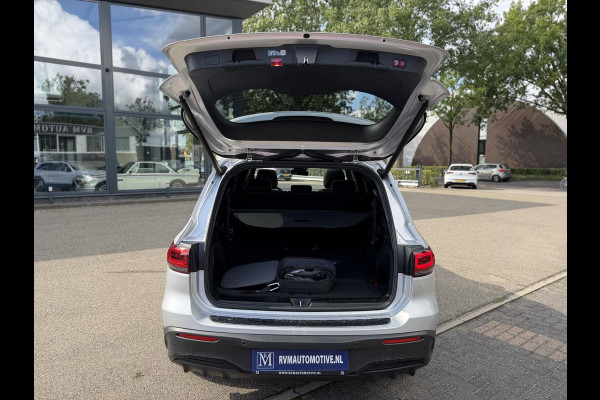 Mercedes-Benz EQB 300 4MATIC AMG Line 7p. 67 kWh | SOH 98% | NIGHT PAKKET | 360 CAMERA| 7 PERSOONS | RIJKLAAR + 12 MND BOVAG GARANTIE | STOEL VERWARMING | DODE HOEK |
