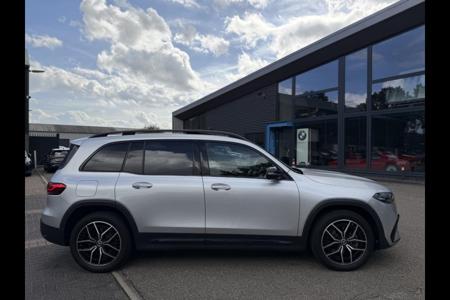 Mercedes-Benz EQB 300 4MATIC AMG Line 7p. 67 kWh | SOH 98% | NIGHT PAKKET | 360 CAMERA| 7 PERSOONS | RIJKLAAR + 12 MND BOVAG GARANTIE | STOEL VERWARMING | DODE HOEK |