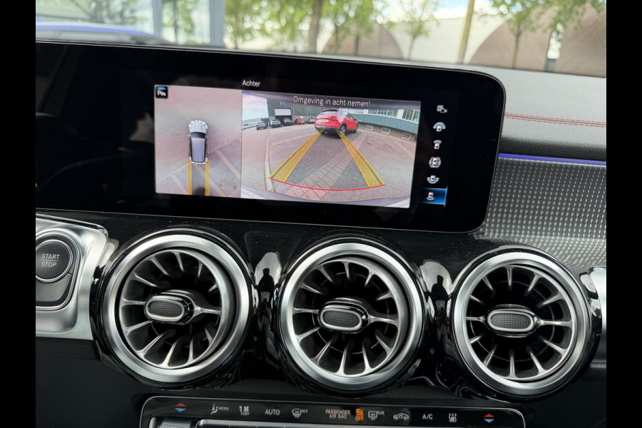 Mercedes-Benz EQB 300 4MATIC AMG Line 7p. 67 kWh | SOH 98% | NIGHT PAKKET | 360 CAMERA| 7 PERSOONS | RIJKLAAR + 12 MND BOVAG GARANTIE | STOEL VERWARMING | DODE HOEK |