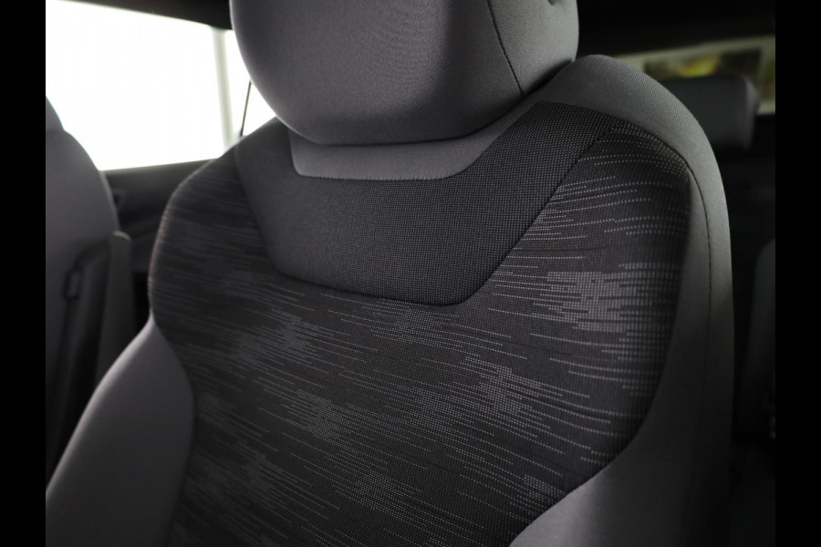 Volkswagen ID.4 Pro 77 kWh 204 Pk | SOH 96% | Navigatie | Panoramadak | Parkeersensoren (Park assist) | Achteruitrijcamera | Matrix LED koplampen | Keyless | Comfort pakket |