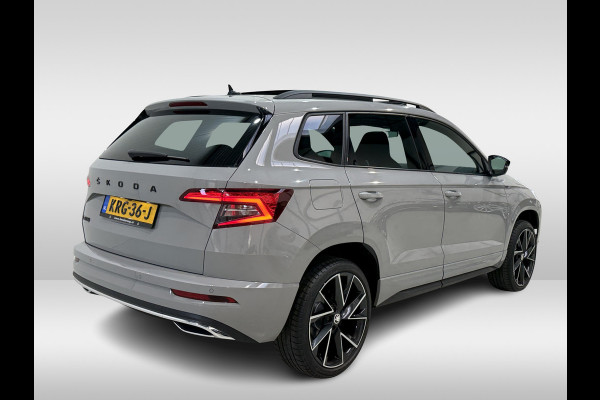 Škoda Karoq 1.5 TSI 150pk ACT DSG Sportline | Pano dak | Acc | Camera
