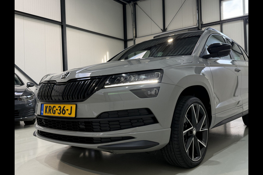 Škoda Karoq 1.5 TSI 150pk ACT DSG Sportline | Pano dak | Acc | Camera
