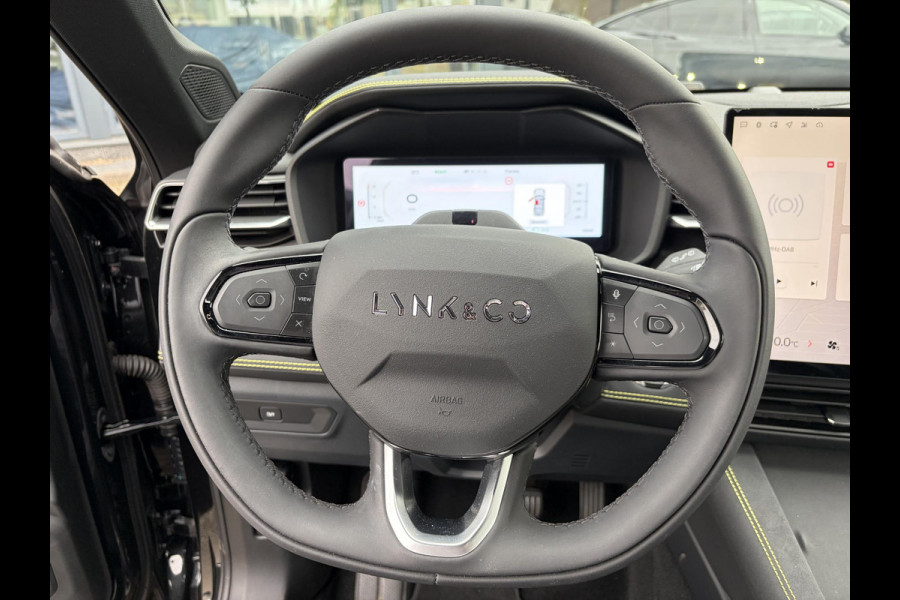 Lynk & Co 01 1.5 Core | NIEUW MODEL! | FABRIEKSGARANTIE T/M 2030! | CAMERA| STOELVERWARMING| APPLE CARPLAY| ADAPTIVE CRUISE CONTROL|