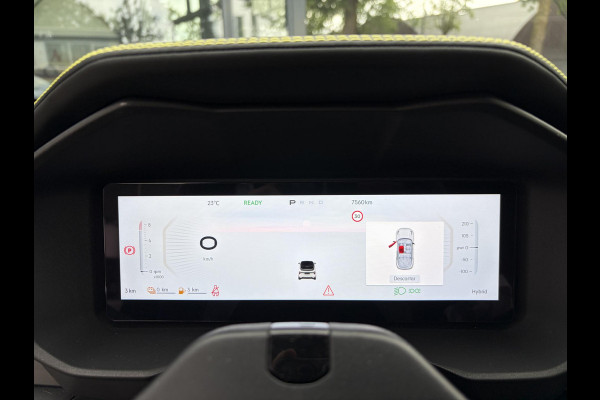Lynk & Co 01 1.5 Core | NIEUW MODEL! | FABRIEKSGARANTIE T/M 2030! | CAMERA| STOELVERWARMING| APPLE CARPLAY| ADAPTIVE CRUISE CONTROL|