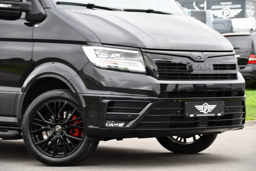 MAN TGE 3.180 35 2.0 L3H3 Black Edition Full Options! Adaptieve Cruise, Camera, Carplay, LED, 2 x Schuifdeur, Leder, Clima, Stoelverwarming, Automaat, 177pk, Uniek!