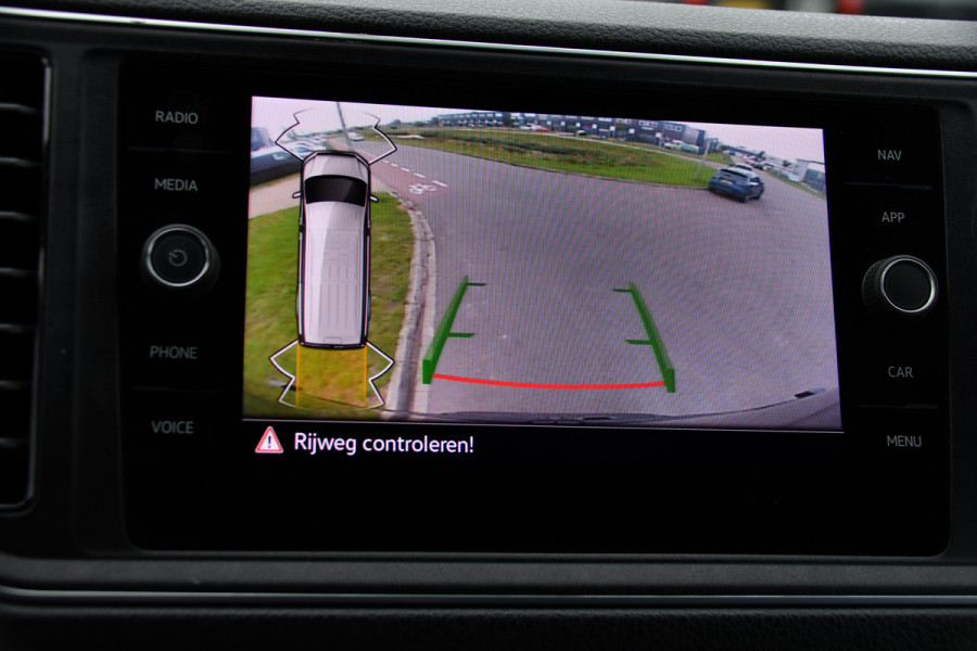 MAN TGE 3.180 35 2.0 L3H3 Black Edition Full Options! Adaptieve Cruise, Camera, Carplay, LED, 2 x Schuifdeur, Leder, Clima, Stoelverwarming, Automaat, 177pk, Uniek!