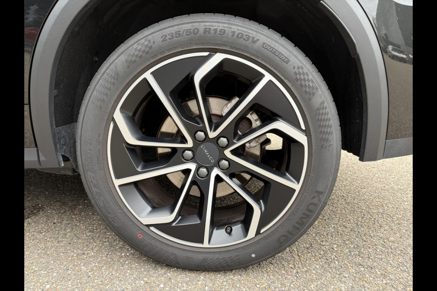 Lynk & Co 01 1.5 Core | NIEUW MODEL! | FABRIEKSGARANTIE T/M 2030! | CAMERA| STOELVERWARMING| APPLE CARPLAY| ADAPTIVE CRUISE CONTROL|