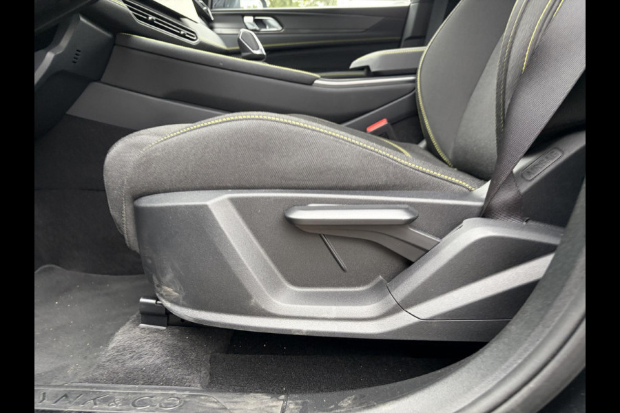 Lynk & Co 01 1.5 Core | NIEUW MODEL! | FABRIEKSGARANTIE T/M 2030! | CAMERA| STOELVERWARMING| APPLE CARPLAY| ADAPTIVE CRUISE CONTROL|