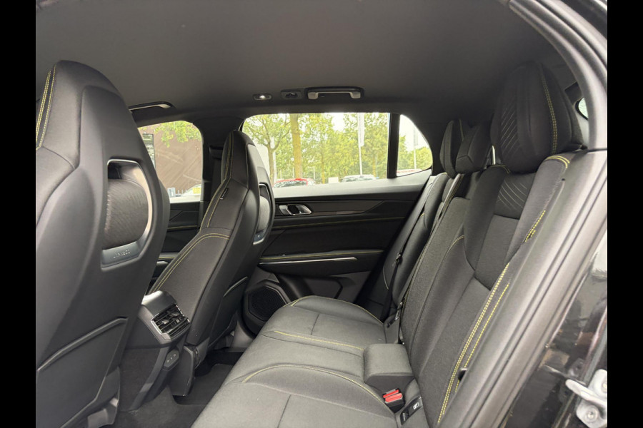 Lynk & Co 01 1.5 Core | NIEUW MODEL! | FABRIEKSGARANTIE T/M 2030! | CAMERA| STOELVERWARMING| APPLE CARPLAY| ADAPTIVE CRUISE CONTROL|