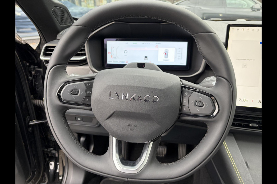 Lynk & Co 01 1.5 Core | NIEUW MODEL! | FABRIEKSGARANTIE T/M 2030! | CAMERA| STOELVERWARMING| APPLE CARPLAY| ADAPTIVE CRUISE CONTROL|