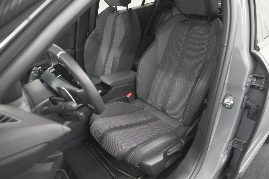 Peugeot 2008 1.2 Hybrid 136 GT | 360 Camera | Adaptieve Cruise Control | Navigatie | Dodehoekdetectie