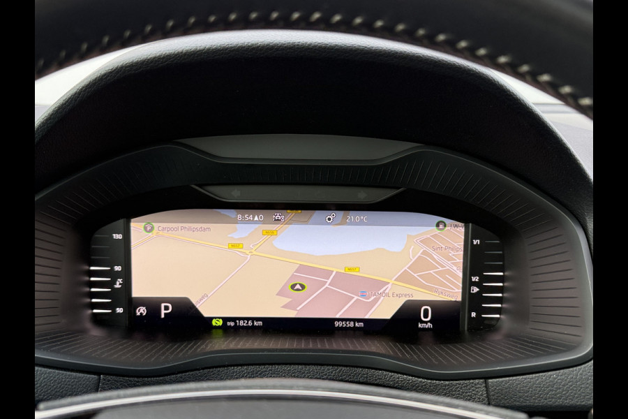 Škoda Karoq 1.5 TSI 150pk ACT DSG Sportline | Pano dak | Acc | Camera