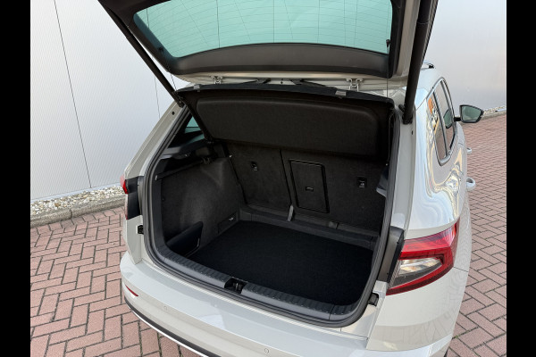 Škoda Karoq 1.5 TSI 150pk ACT DSG Sportline | Pano dak | Acc | Camera