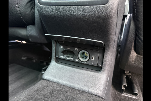 Škoda Karoq 1.5 TSI 150pk ACT DSG Sportline | Pano dak | Acc | Camera