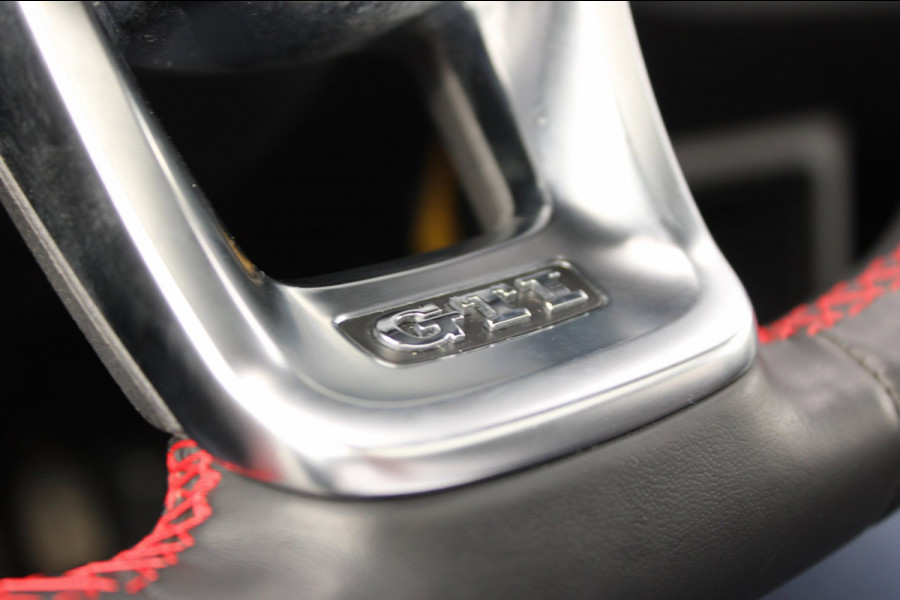 Volkswagen up! 1.0 GTI BeatsAudio Schuifdak 116pk! Camera