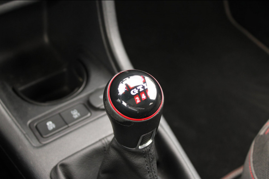 Volkswagen up! 1.0 GTI BeatsAudio Schuifdak 116pk! Camera