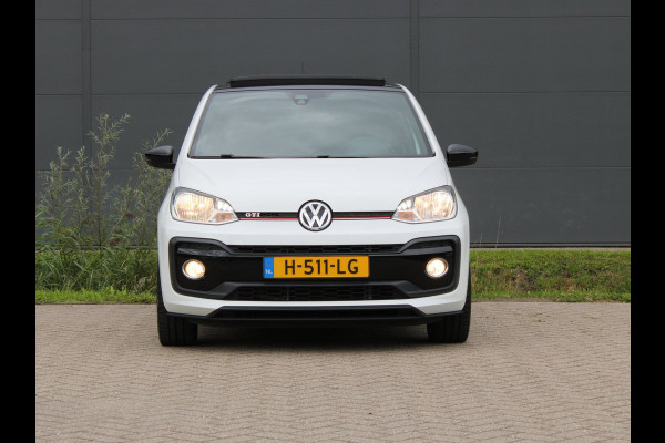 Volkswagen up! 1.0 GTI BeatsAudio Schuifdak 116pk! Camera