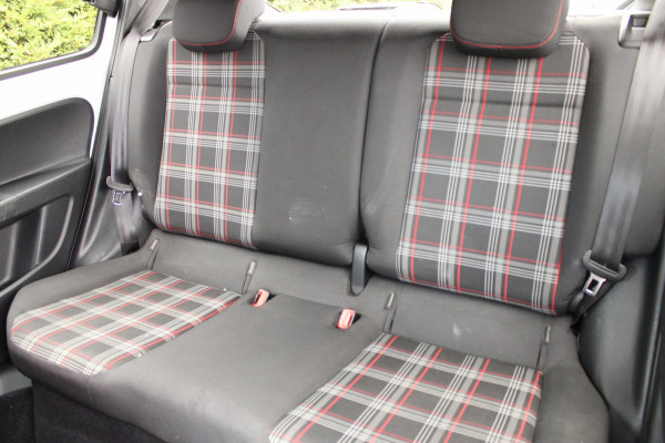 Volkswagen up! 1.0 GTI BeatsAudio Schuifdak 116pk! Camera