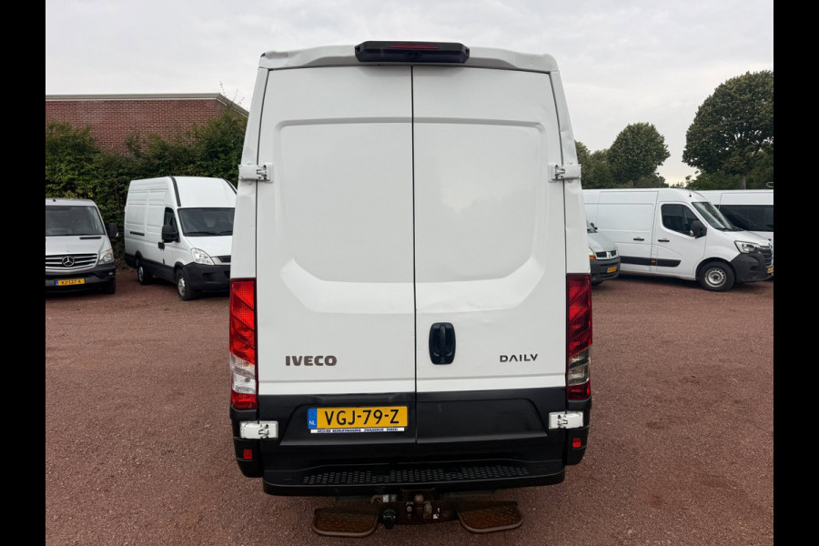 Iveco Daily 35S16V 2.3 160PK L2H2 3.5T trekgewicht / Cruise / Airco