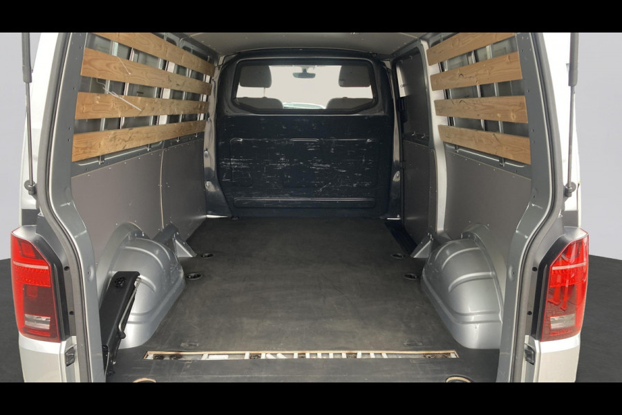Volkswagen Transporter L2H1 2.0 TDI 150pk DSG Bulli / Wordt verwacht / Automaat